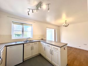 Dining Kitchen- click for photo gallery